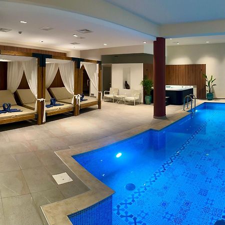 Апартаменты-студио For rent in new building Подстрана Экстерьер фото